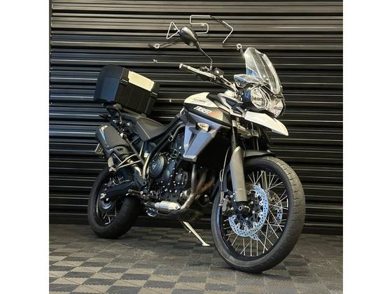 TRIUMPH TIGER 800XC 